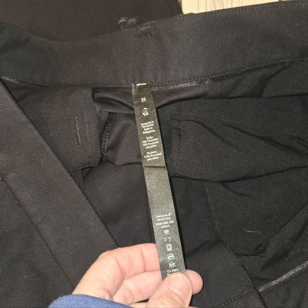 Lululemon ABC Work Pant Mens 36 | Classic Fit | Warpstreme | Black - Picture 7 of 8